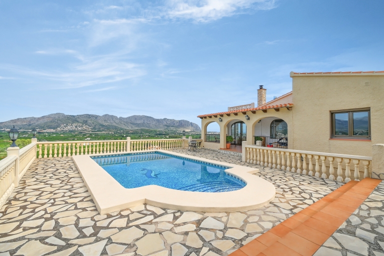 Luxury Villa in Beniarbeig