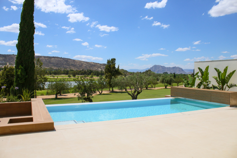 Algorfa - Villa - €1.600.000 -TAALC6756